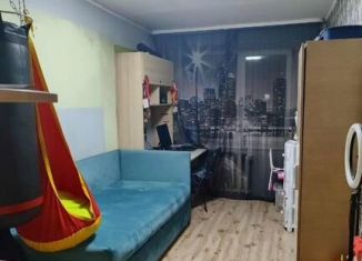 Продаю четырехкомнатную квартиру, 82.6 м2, Улан-Удэ, улица Добролюбова, 35