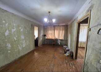 Продаю трехкомнатную квартиру, 43.3 м2, Мичуринск, улица 7 Ноября, 36