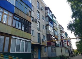 Продажа 1-ком. квартиры, 35 м2, Бузулук, улица Шевченко, 76