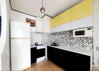 Продаю 3-комнатную квартиру, 66.5 м2, Березники, улица Льва Толстого, 5А, ЖК У Пруда