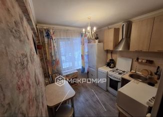 Продаю 2-комнатную квартиру, 45 м2, Челябинск, проспект Ленина, 36Б