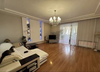 Сдаю в аренду 3-ком. квартиру, 104 м2, Балаково, улица Гагарина, 72