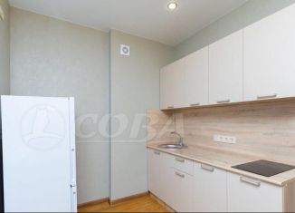 Продам 1-ком. квартиру, 27.9 м2, Тюмень, ЖК Северный квартал, улица Надира Сагдеева, 4