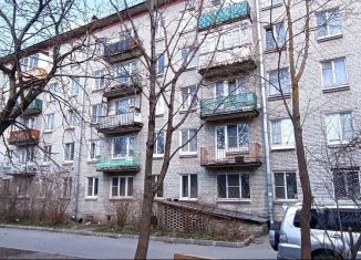 Продаю трехкомнатную квартиру, 58.5 м2, Гатчина, улица Достоевского, 11