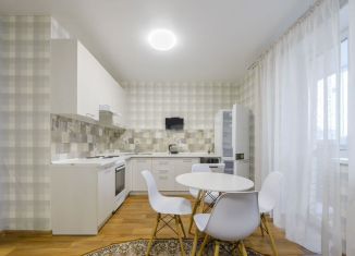 Продаю квартиру студию, 28.9 м2, Тюмень, улица Дмитрия Менделеева, 2к2, ЖК Кристалл