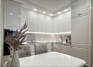 Продается 2-ком. квартира, 80 м2, Тюмень, улица Раушана Абдуллина, 9, ЖК Орион