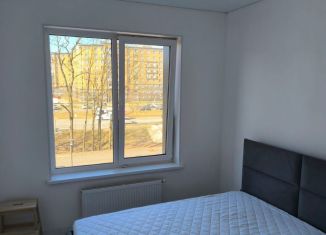 Сдам 1-ком. квартиру, 32.7 м2, посёлок Шушары, Колпинское шоссе, 129