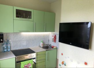 Сдам в аренду 1-комнатную квартиру, 39 м2, Москва, Городецкая улица, 9к3, район Новокосино