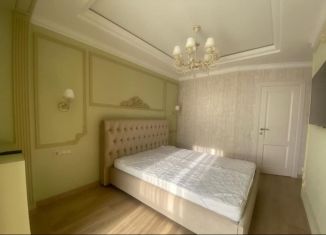 Продам 2-ком. квартиру, 60 м2, Сочи, улица Воровского, 19, микрорайон Центральный