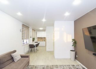 Продам 3-ком. квартиру, 84.3 м2, Тюмень, улица Владимира Бахарева, 1к1, ЖК Апрель