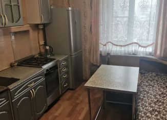 Сдаю 2-комнатную квартиру, 45 м2, Тихвин, 2-й микрорайон, 3