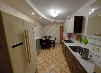 3-ком. квартира в аренду, 86 м2, Улан-Удэ, улица Добролюбова, 6А