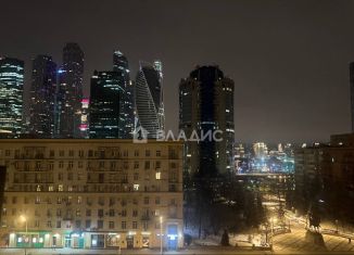 Сдача в аренду 1-ком. квартиры, 50 м2, Москва, Кутузовский проспект, 23к2, метро Деловой центр