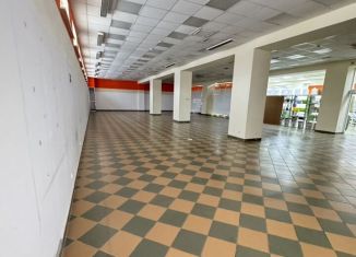 Сдаю в аренду торговую площадь, 300 м2, Туймазы, улица Островского, 6А