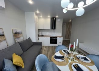 Продажа 2-комнатной квартиры, 52 м2, Тюмень, улица Новосёлов, 113, ЖК Москва