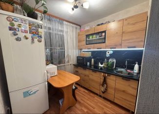 Продаю двухкомнатную квартиру, 43.2 м2, Шелехов, 1-й микрорайон, 30