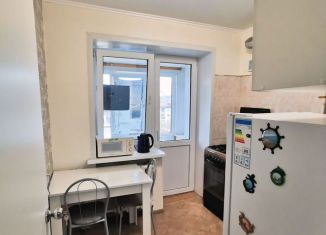 Сдаю в аренду двухкомнатную квартиру, 42 м2, Пятигорск, проспект 40 лет Октября, 14