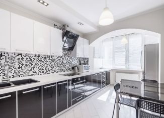 Двухкомнатная квартира в аренду, 58 м2, Краснодар, улица имени С.В. Рахманинова, 1, микрорайон Завод Радиоизмерительных Приборов