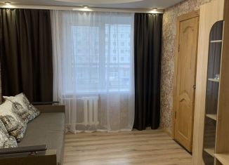 Сдача в аренду двухкомнатной квартиры, 51 м2, Кириши, проспект Ленина