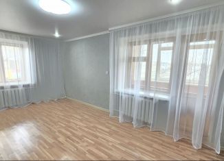 Продается 1-ком. квартира, 30.6 м2, Оренбург, проспект Победы, 73, Центральный район
