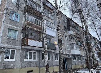 Сдается в аренду 3-комнатная квартира, 61.9 м2, Сыктывкар, Коммунистическая улица, 75