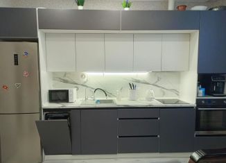 Продам 2-ком. квартиру, 56.7 м2, Глазов, улица Кирова, 39