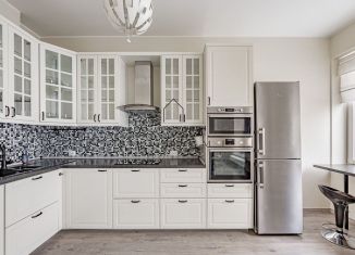 Сдается в аренду 3-комнатная квартира, 114 м2, Санкт-Петербург, Смольный проспект, 17, муниципальный округ Смольнинское