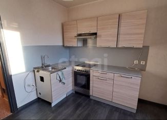 Сдаю в аренду 2-ком. квартиру, 60 м2, Санкт-Петербург, улица Оптиков, 52к2В