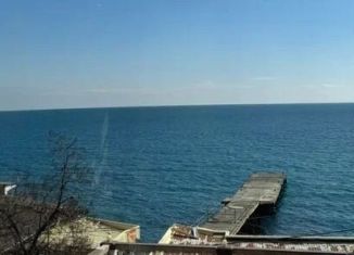 Продаю квартиру студию, 35 м2, Алушта, Набережная улица, 16И