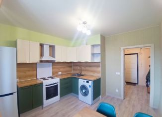 Сдам 1-ком. квартиру, 40.7 м2, Новороссийск, улица Удалова