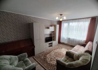 Сдам 2-ком. квартиру, 47 м2, Ленинградская область, 1-я линия, 8
