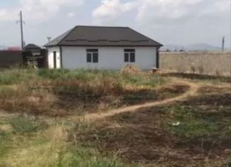 Продаю дом, 60 м2, посёлок городского типа Шамхал, Фабричная улица