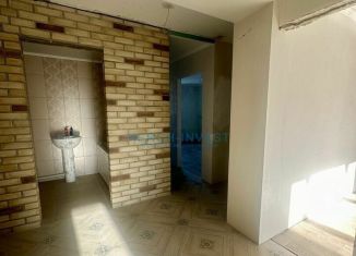 Продам трехкомнатную квартиру, 64.5 м2, Керчь, улица Марата, 18