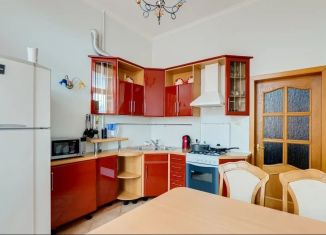 Сдача в аренду 2-ком. квартиры, 72 м2, Москва, Кутузовский проспект, 30, метро Деловой центр