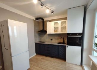 Аренда однокомнатной квартиры, 37 м2, Тюмень, улица Монтажников, 38, ЖК Пятый квартал