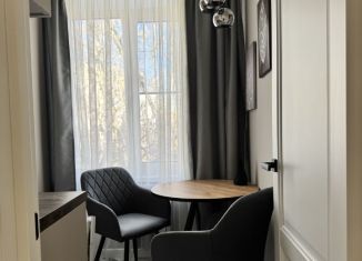 Сдам в аренду 2-ком. квартиру, 44 м2, Москва, Стройковская улица, 17/1, метро Пролетарская