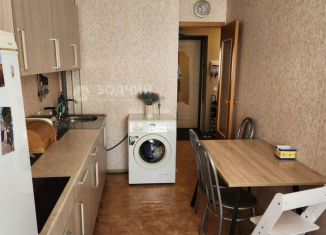 Продаю 2-ком. квартиру, 45.9 м2, Шумерля, улица МОПРа, 1