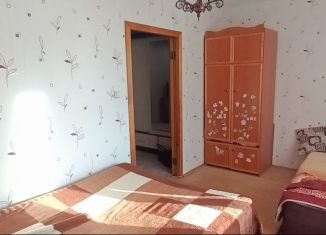 Сдам 2-ком. квартиру, 40 м2, Благовещенск, улица Комарова, 23/1