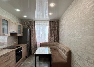 Продается трехкомнатная квартира, 92.7 м2, Екатеринбург, улица Мира, 41