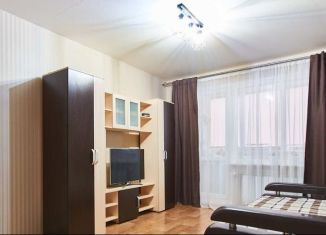 Продаю 1-ком. квартиру, 42 м2, Тула, улица Чапаева, 34