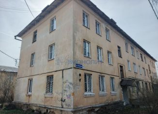 Однокомнатная квартира на продажу, 29.8 м2, Нижний Новгород, улица Ванеева, 69, метро Горьковская