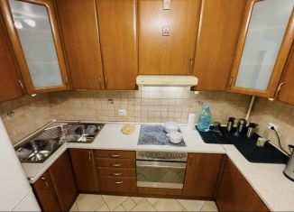 Сдам 1-комнатную квартиру, 38 м2, Москва, улица Академика Пилюгина, 26к1, Ломоносовский район