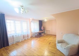Продам 3-ком. квартиру, 88 м2, Краснодар, улица имени 40-летия Победы, 37/2, микрорайон ЗИП