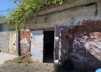 Продается гараж, 30 м2, Астрахань, Кировский район, улица Челюскинцев, 119/14/130