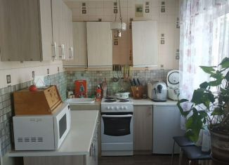 Продам 4-комнатную квартиру, 59.1 м2, Ачинск, 1-й Юго-Восточный микрорайон, 22