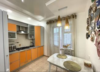 Продается 1-комнатная квартира, 45 м2, Ставрополь, улица Мира, 212