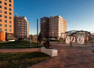 Двухкомнатная квартира на продажу, 59.5 м2, Тюмень, 2-я Луговая улица, 22к3, ЖК Салют