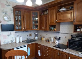 Продаю двухкомнатную квартиру, 50 м2, Долгопрудный, Комсомольская улица, 12