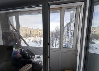 Продам 1-ком. квартиру, 32 м2, Мурманск, улица Адмирала Флота Лобова, 9к5, Ленинский округ