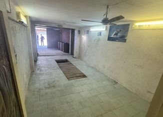 Сдается в аренду гараж, 30 м2, Краснодар, Карасунский округ, улица имени Дмитрия Благоева, 38А